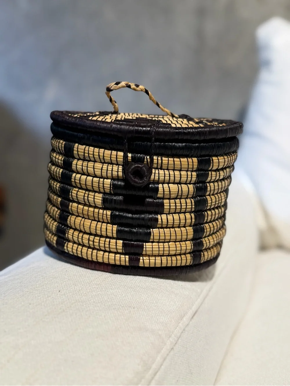 Handwoven Ugandan Lidded Coil Seagrass Basket- Black & Natural